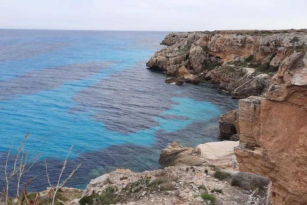Favignana Lido Burrone - Appartamento Sul Mare Apartment