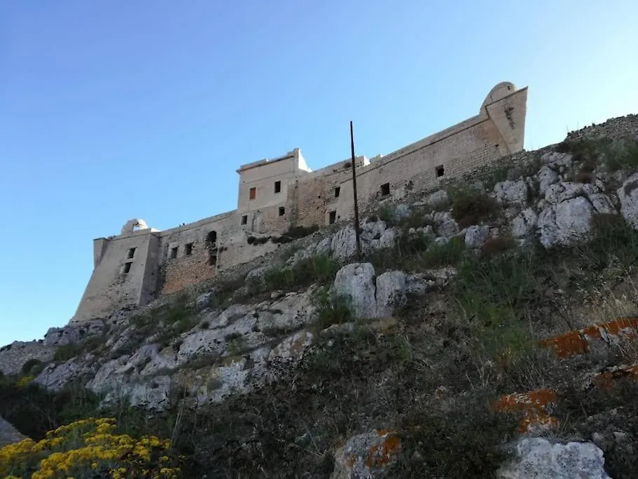 Favignana Lido Burrone - Appartamento Sul Mare 0*,  Italy